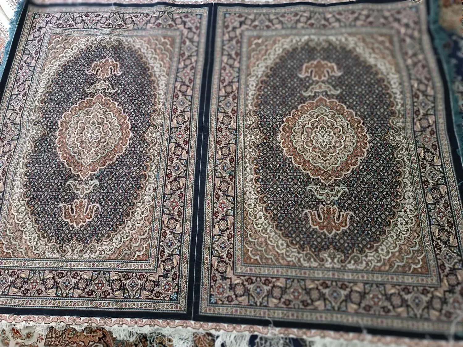 فرش دستبافت|فرش|خوی, |دیوار