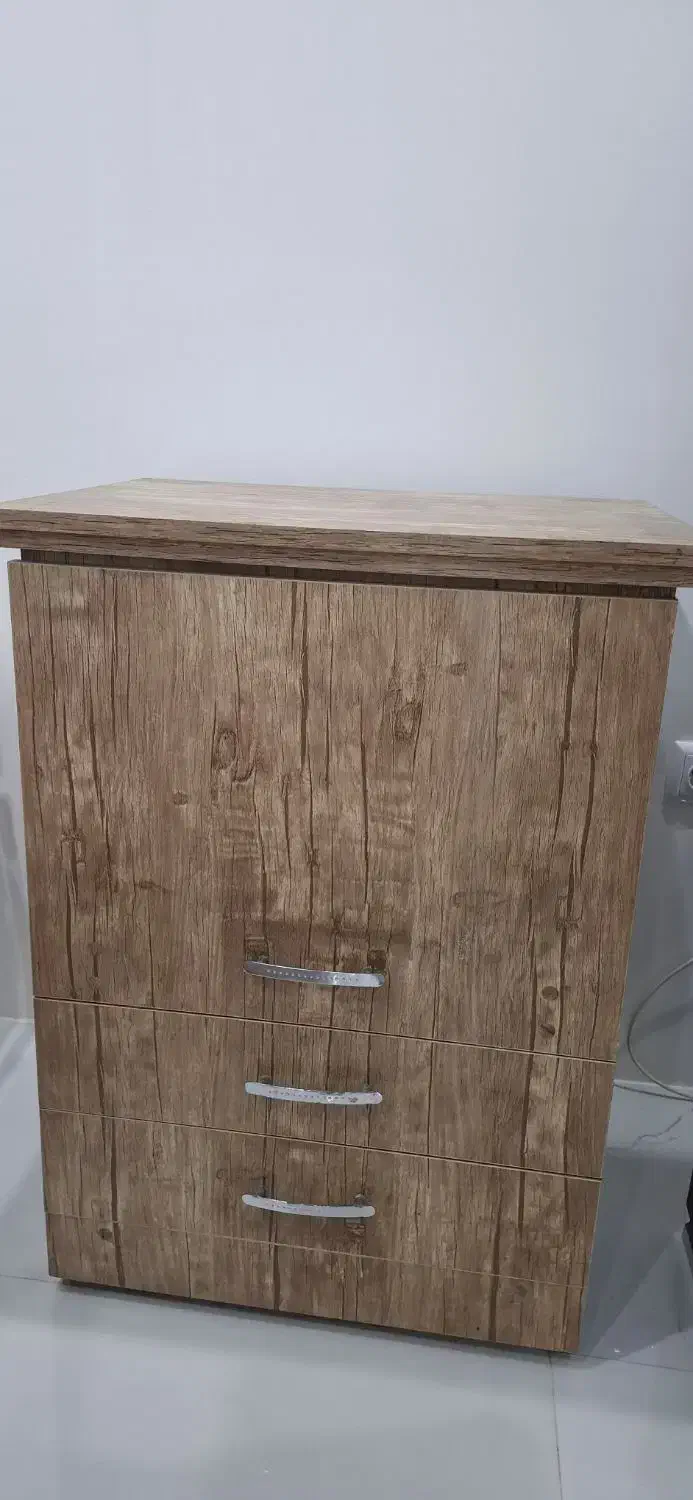 میز چرخ خیاطی|چرخ خیاطی و ریسندگی|بندر امام خمینی, |دیوار