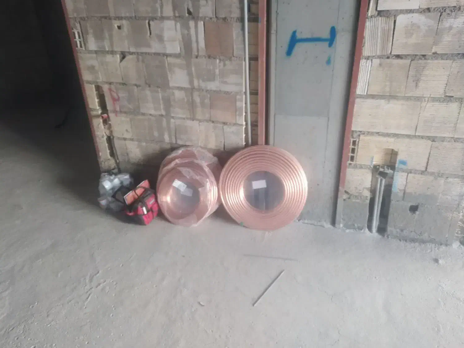 اجرای تخصصی لوله مسی داکت اسپلیت و کولر گازی نصب|خدمات پیشه و مهارت|قم, بنیاد|دیوار