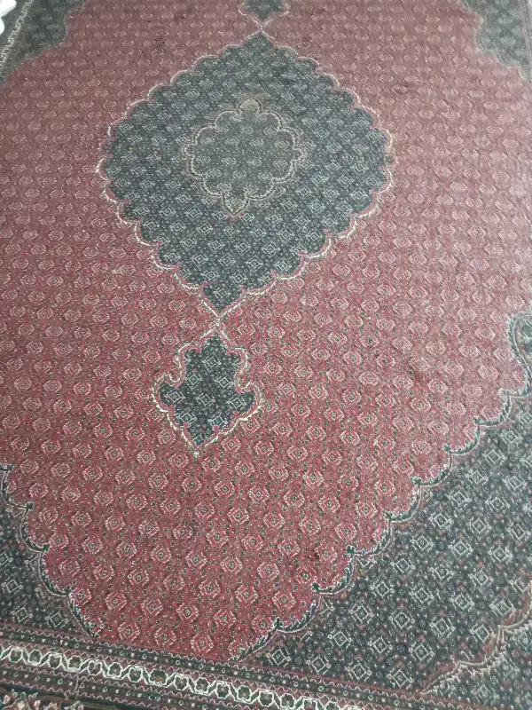 ۳عدد قالی ۱۲ متری به فروش می‌رسد|فرش|بروجرد, |دیوار