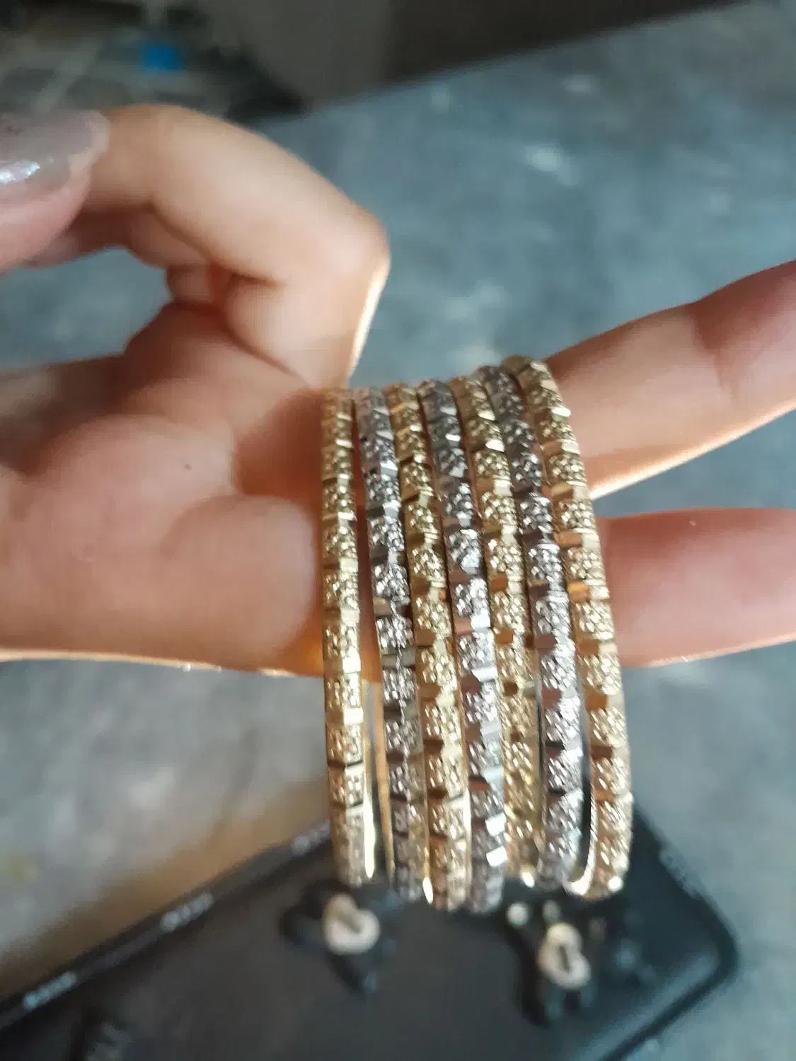 النگو نو وتمیز|بدلیجات|تربت‌حیدریه, پائین ولایت|دیوار