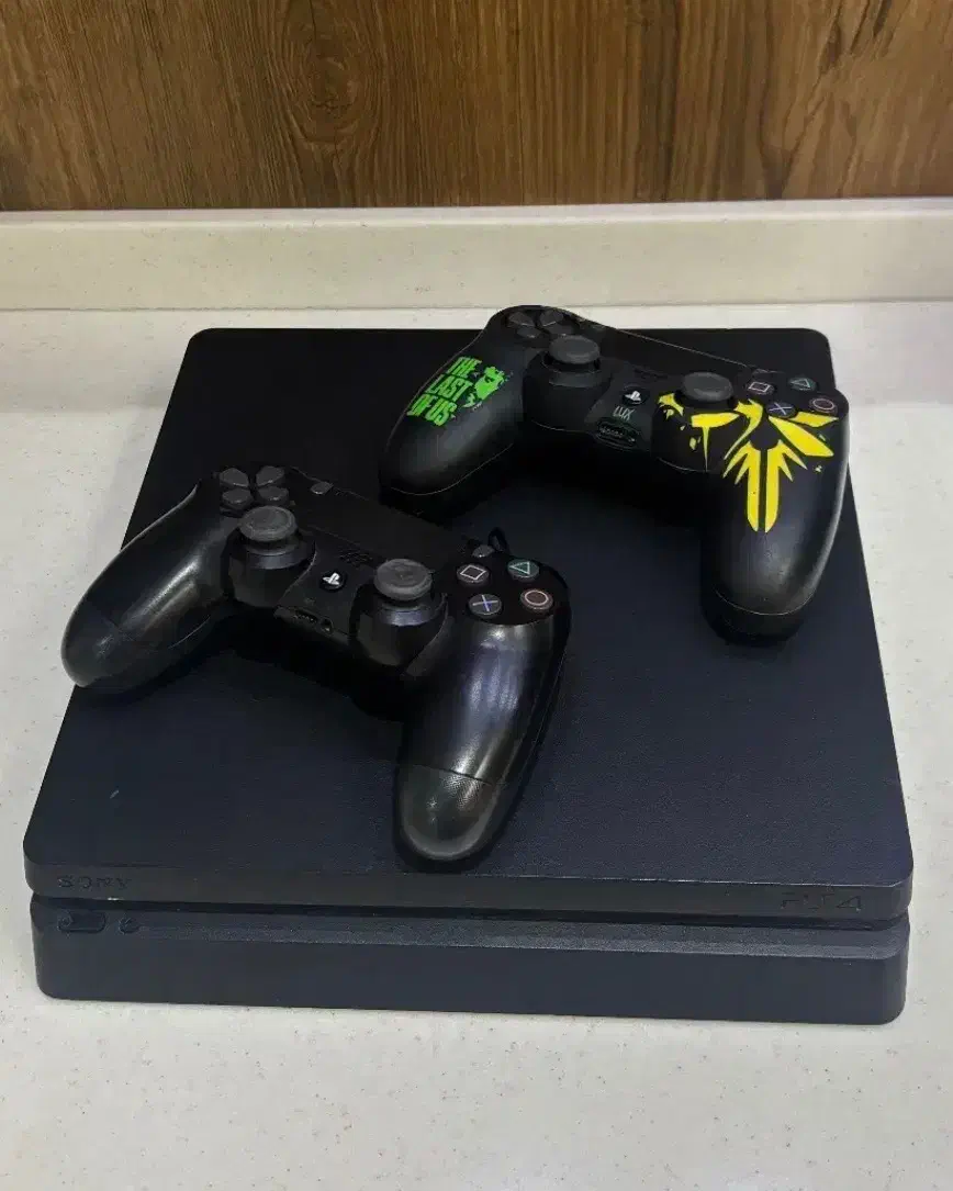 Ps4 Slim 1T دو دسته|کنسول، بازی ویدئویی و آنلاین|سمنان, |دیوار