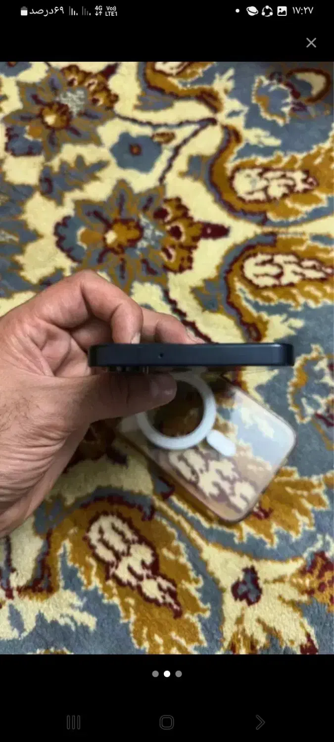 گوشی تمیز به دلیل مشکل مالی به فرش گزاشتم|موبایل|گرگان, |دیوار