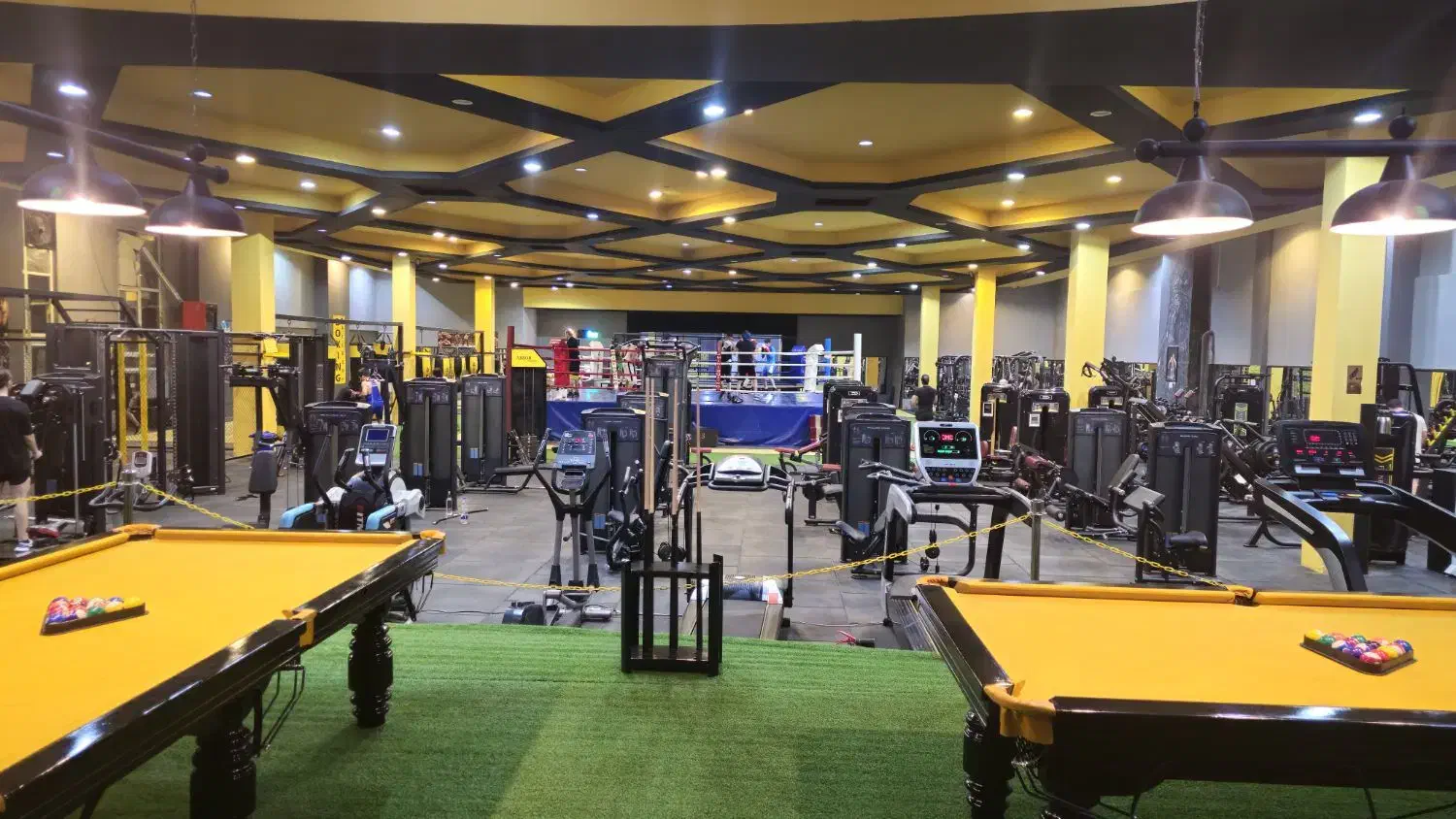 استخدام نظافتچی باشگاه بدنسازی آقایان|استخدام سرایداری و نظافت|تهران, شهرک چیتگر|دیوار