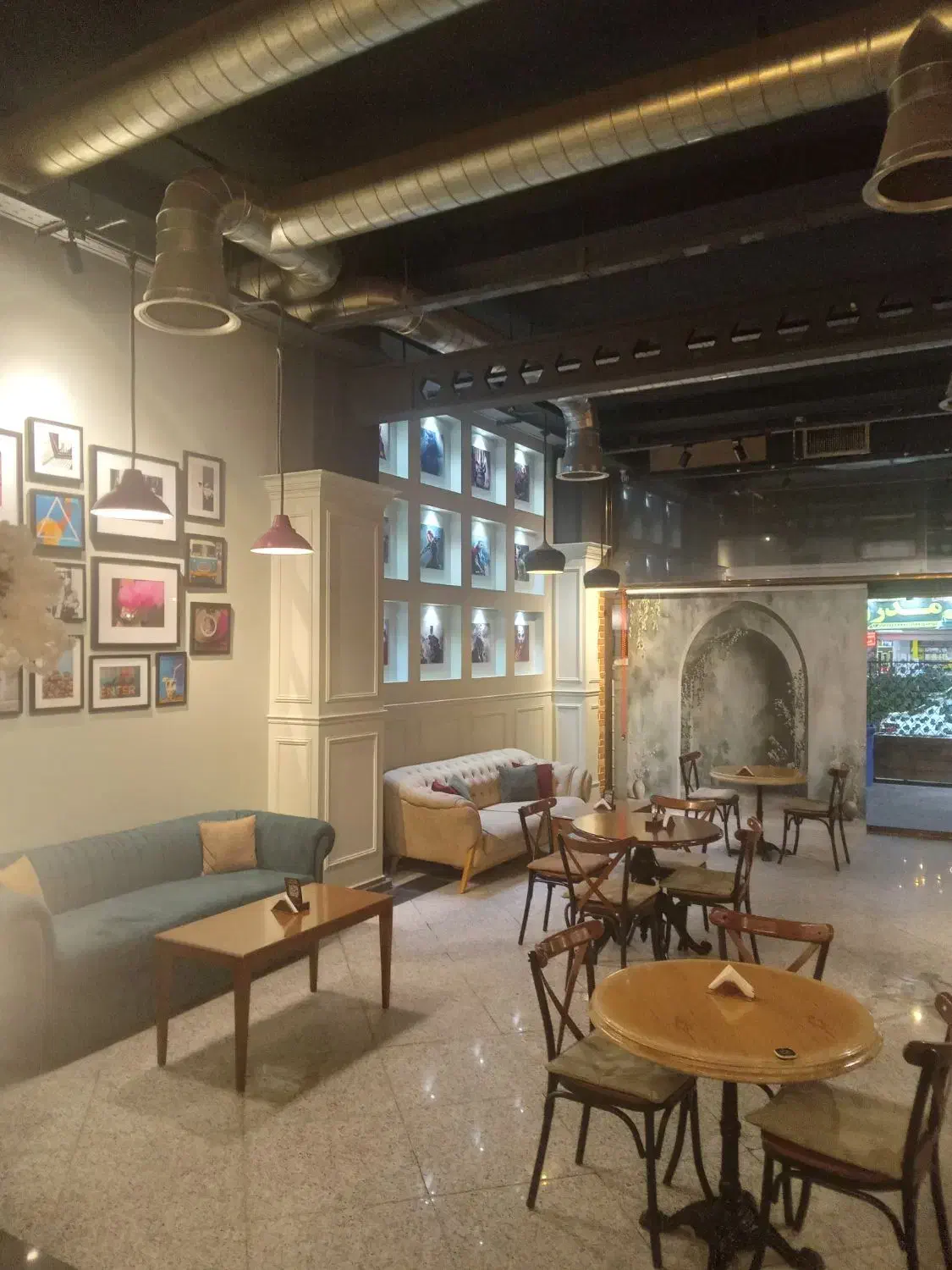 آشپز.سالن دار.ظرفشور|استخدام خدمات فروشگاه و رستوران|فردیس, قریشی|دیوار