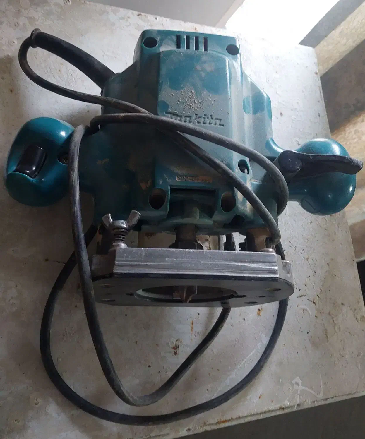 اره سینی ماکتا . اورفرز ماکتا|ابزارآلات|مشهد, خواجه ربیع|دیوار