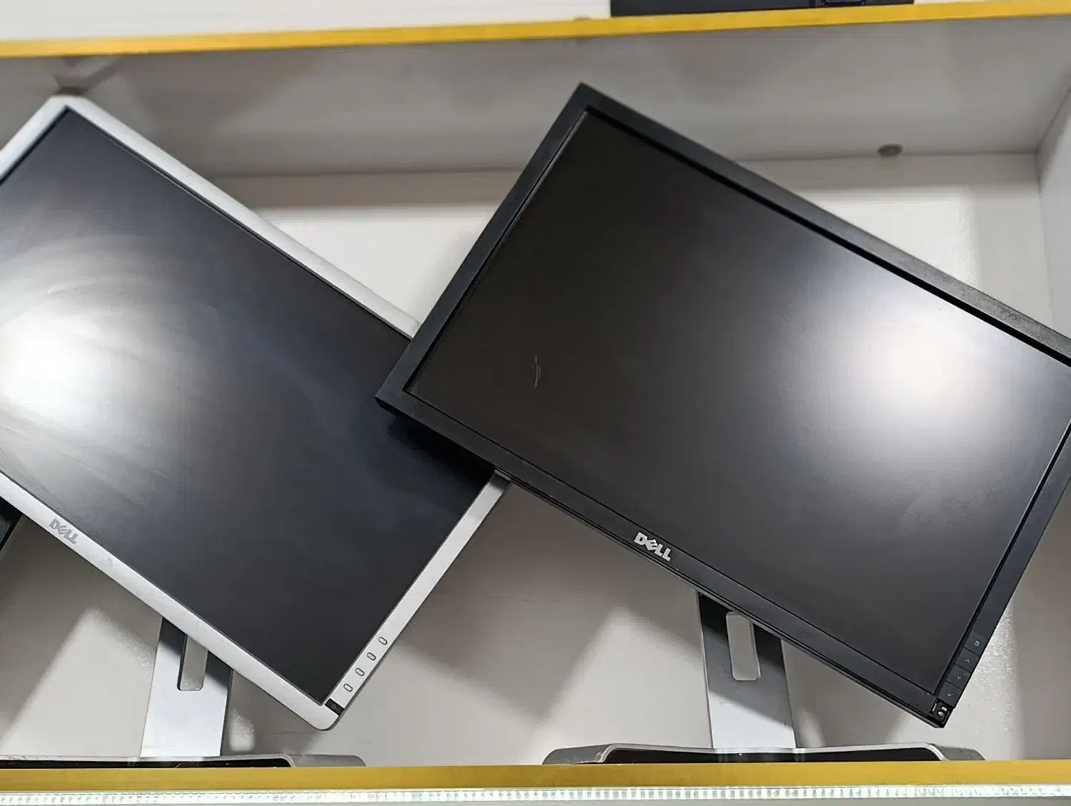 مانیتور ۲۳ FHD ips|قطعات و لوازم جانبی رایانه|سلماس, |دیوار