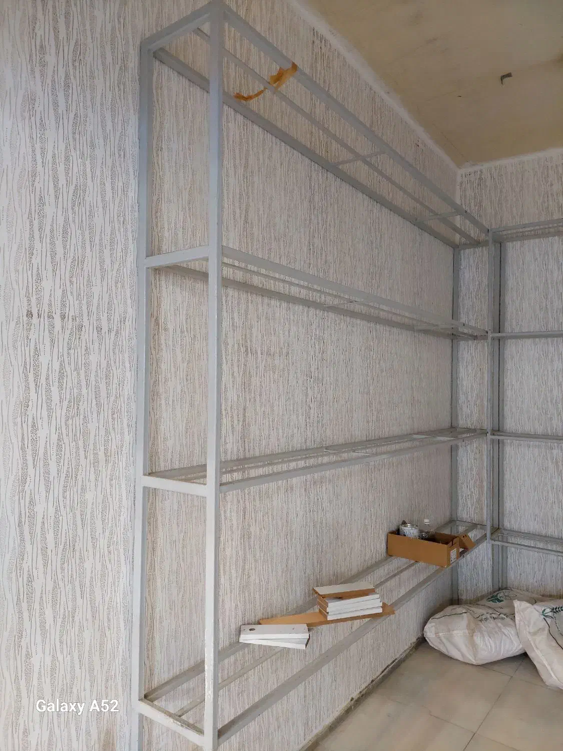 قفسه آهنی قوطویی|مصالح و تجهیزات ساختمان|سنقر, |دیوار