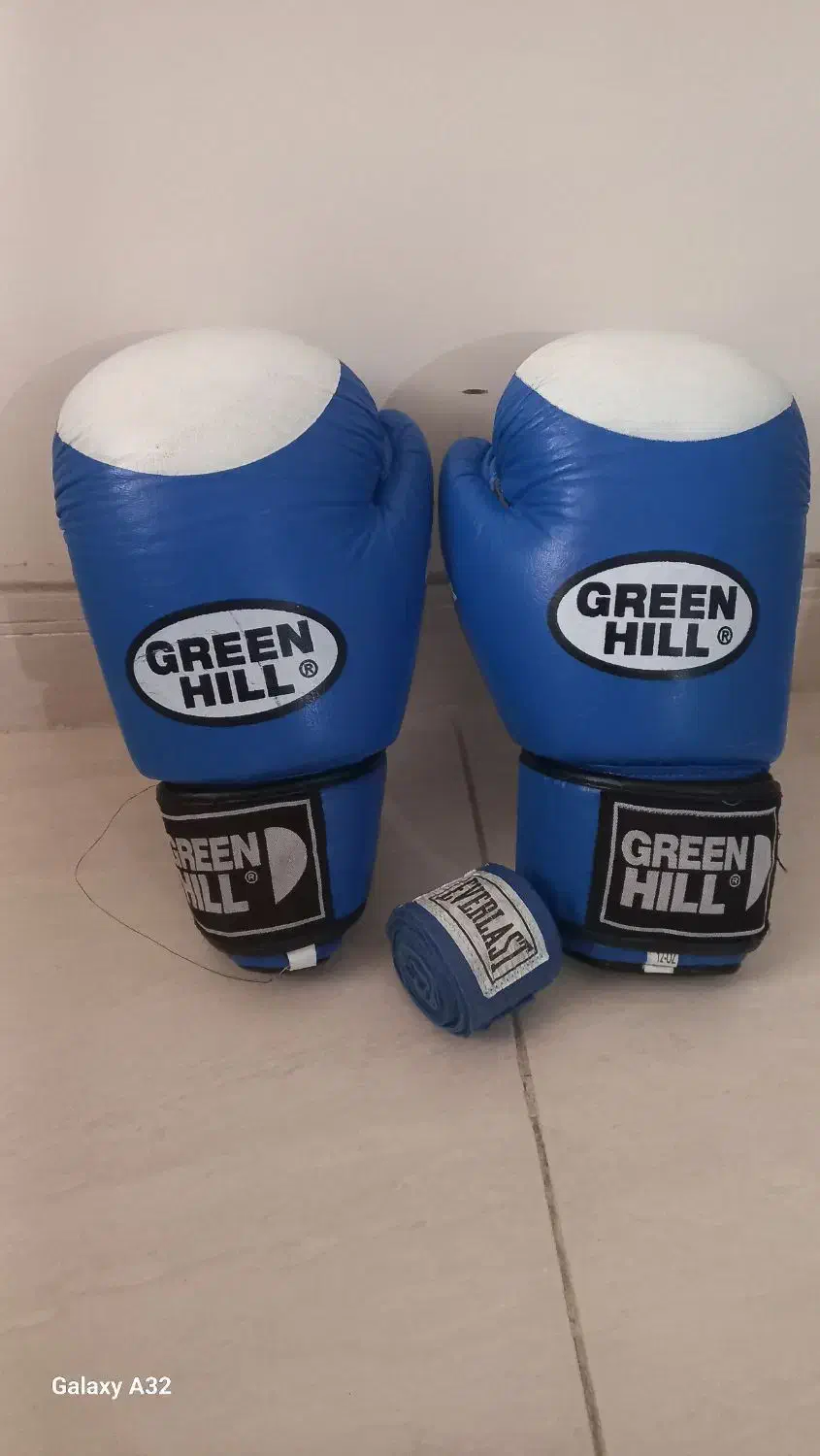 دستکش بوکس|تجهیزات ورزشی|همدان, |دیوار