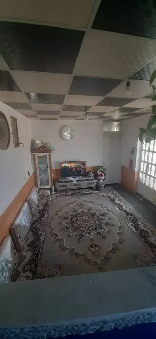 اجاره منزل ویلایی در سهل آباد بسیار تمیز حیاط دار|اجارهٔ خانه و ویلا|شیراز, سهل‌آباد|دیوار