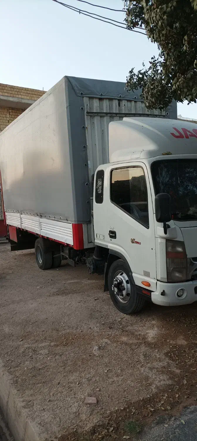 جک 6تن وارداتی|خودرو سنگین|شیراز, پادگان ولیعصر|دیوار