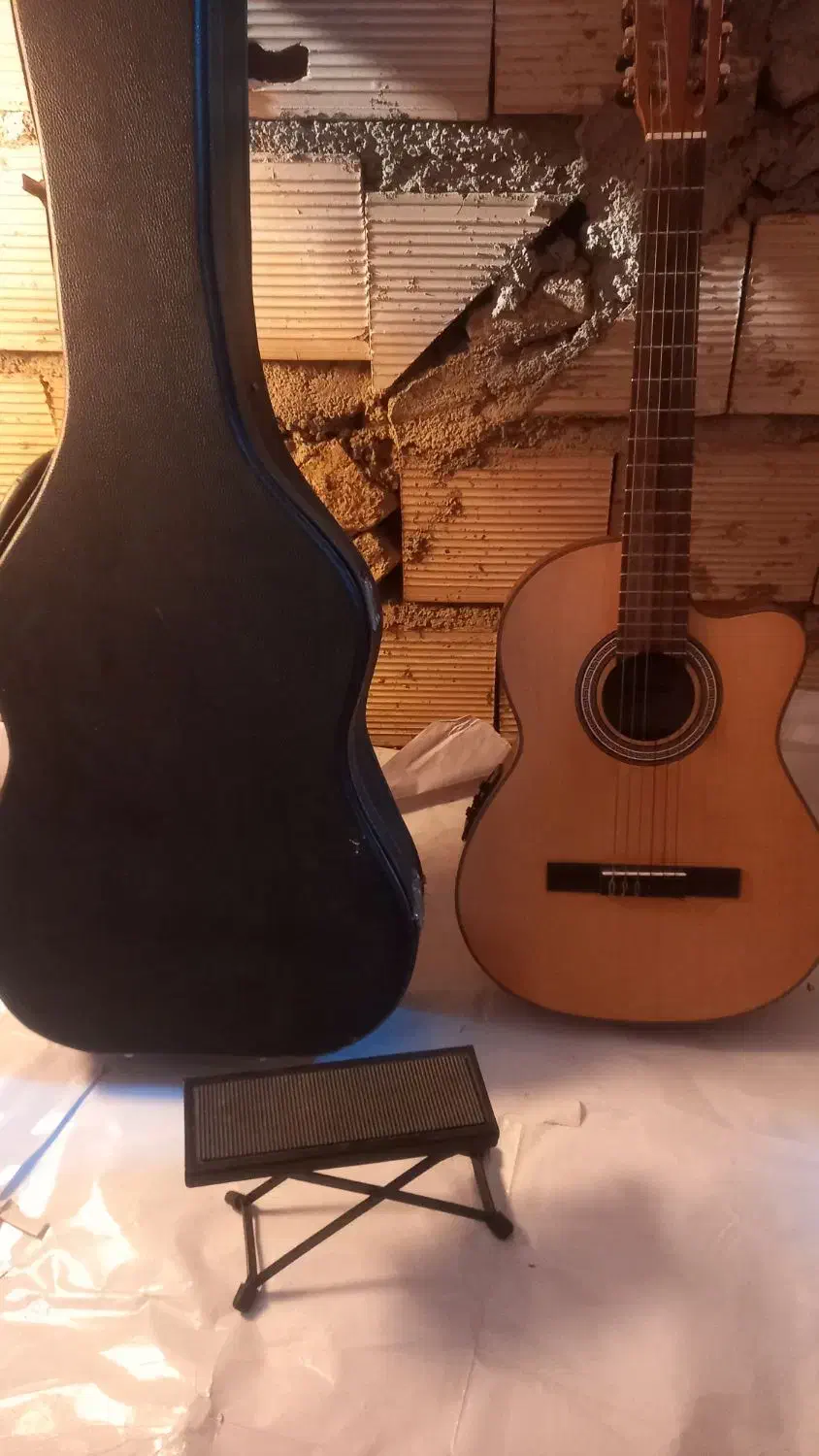 گیتار دست ساز پیکاپدار|گیتار، بیس، امپلیفایر|ورامین, خیر آباد|دیوار