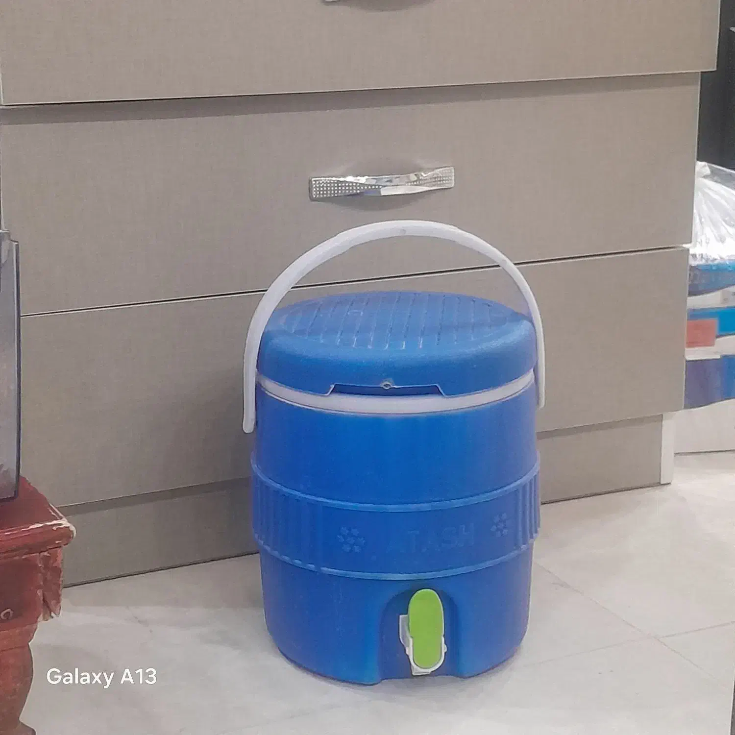 کلمن سالم|ظروف نگهدارنده، پلاستیکی، یکبارمصرف|یاسوج, |دیوار