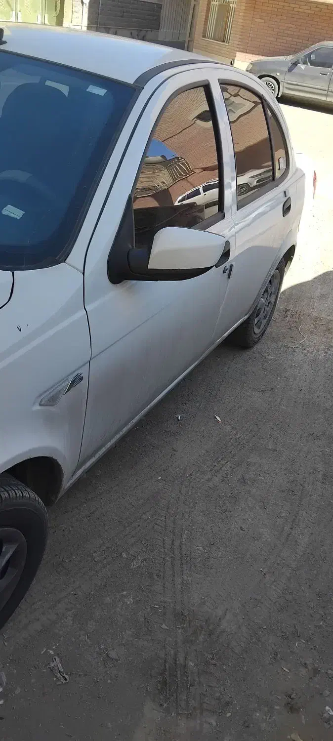 ساینا85sگانه سفید|خودرو سواری و وانت|اصفهان, عطار نیشابوری|دیوار