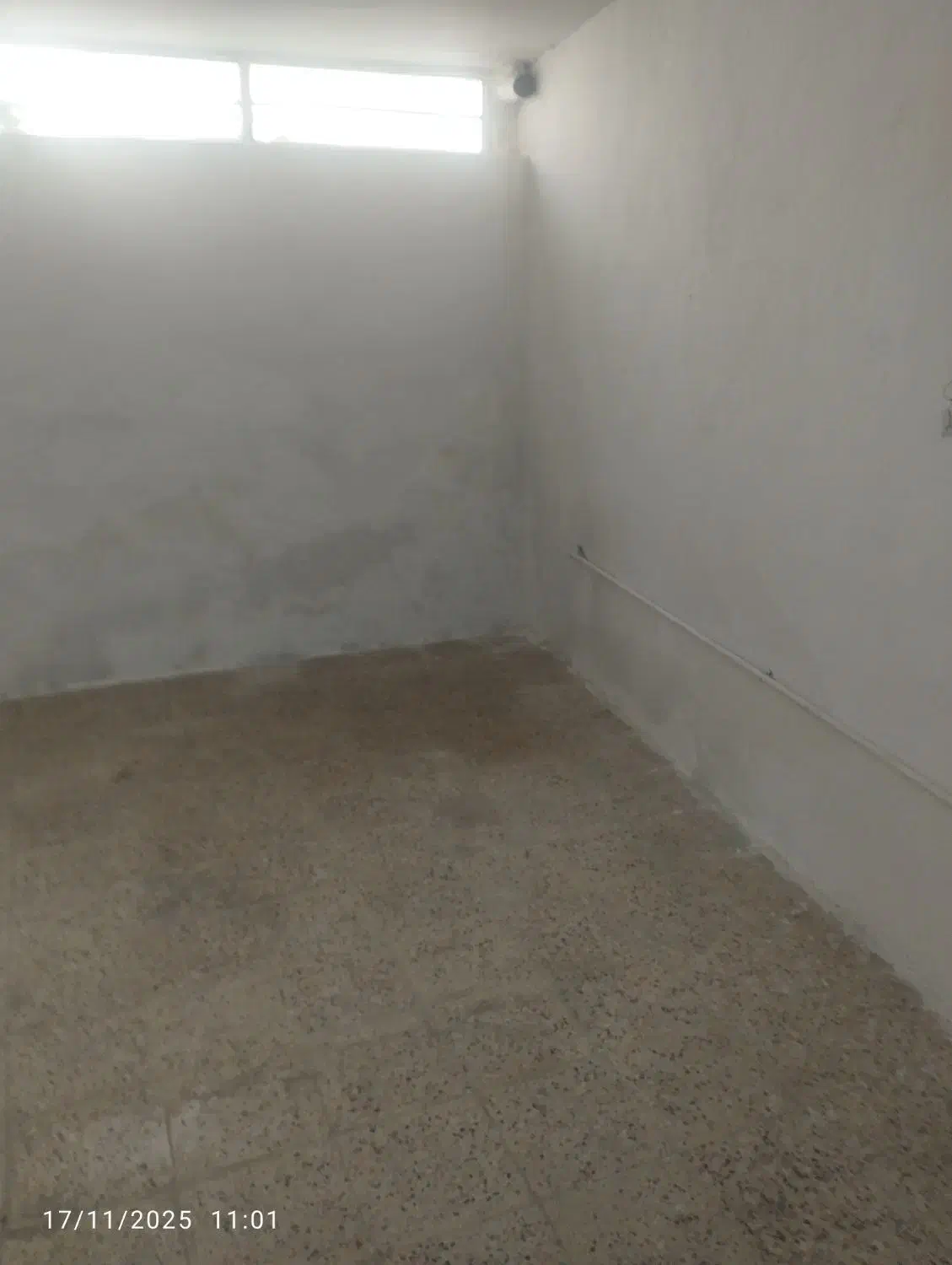 زیرزمین ۳۰متری|اجارهٔ مغازه و غرفه|مشهد, ولیعصر (شهرک غرب)|دیوار