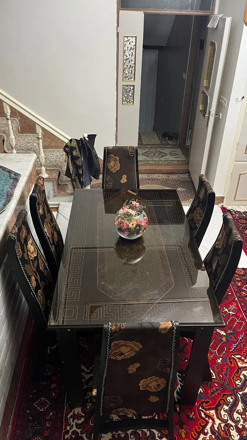 میز غذا خوری|میز و صندلی غذاخوری|مراغه, |دیوار