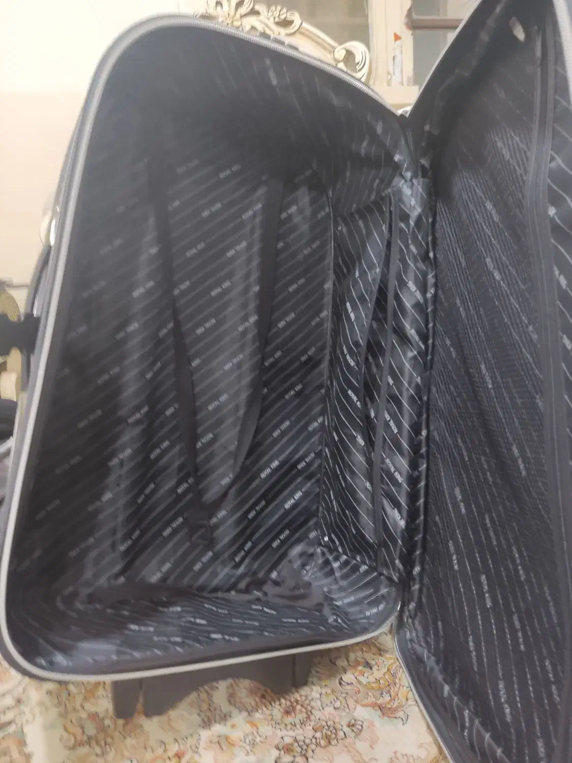 چمدان مسافرتی|کیف، کفش، کمربند|تربت جام, اسماعیل آباد|دیوار