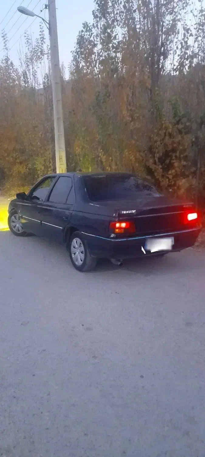 پژو ۴۰۵|خودرو سواری و وانت|فارسان, |دیوار