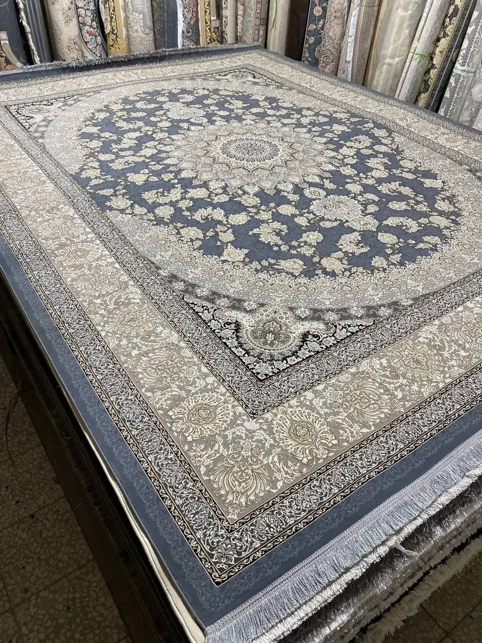 ۲تاقالی.نو.۱۲۰۰شانهرنگتوسی|فرش|رودبار (کرمان), |دیوار