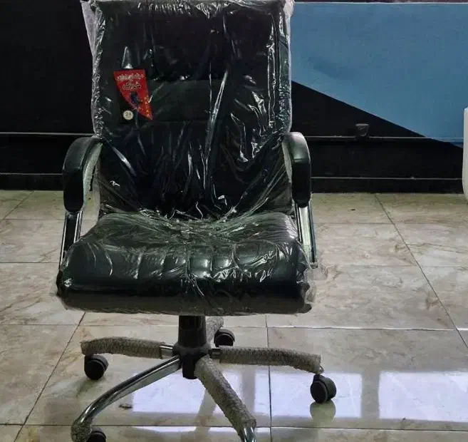 صندلی|صندلی و نیمکت|آستانه اشرفیه, |دیوار