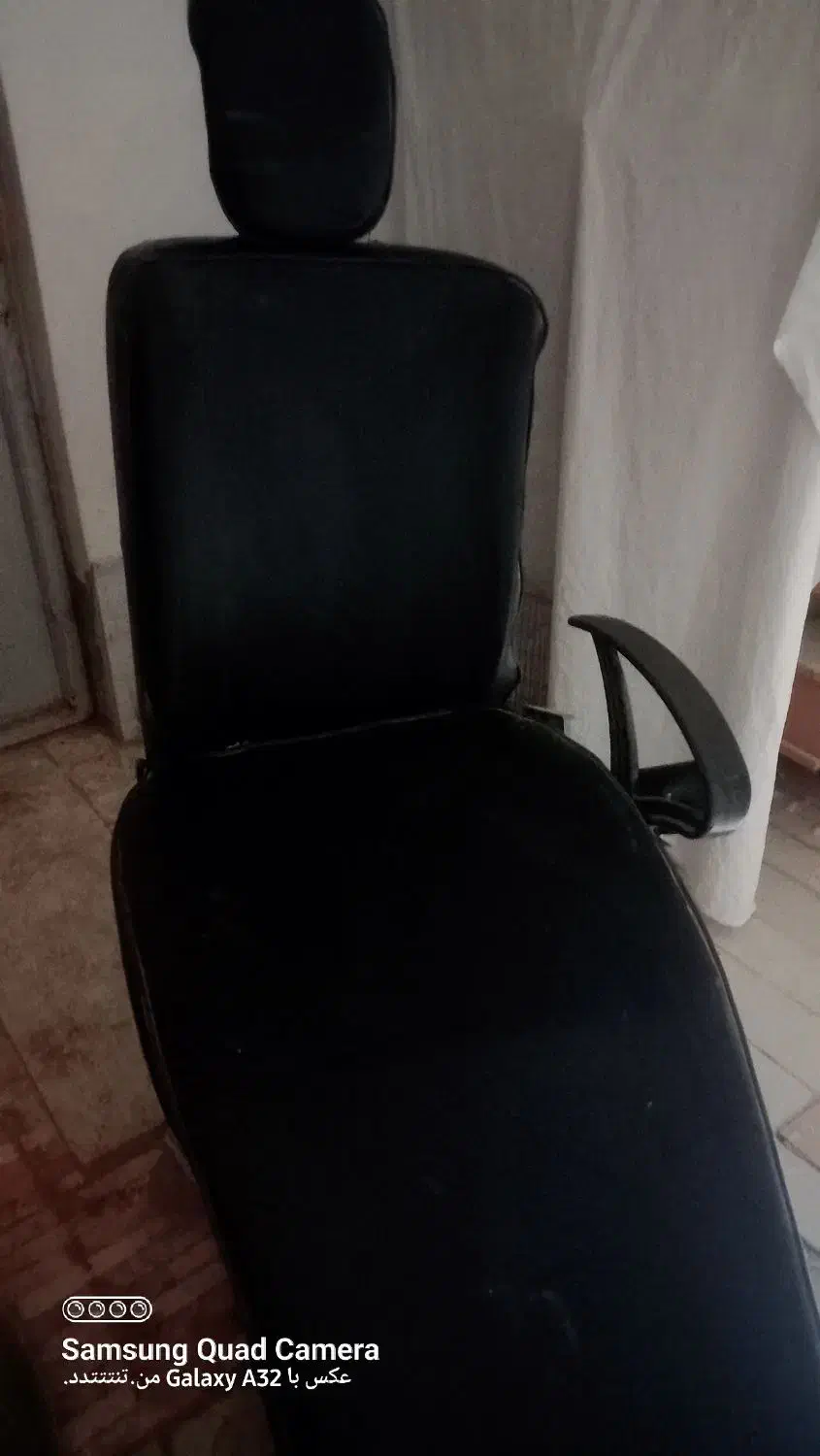 صندلی ارایشگاه|صندلی و نیمکت|زاهدان, |دیوار