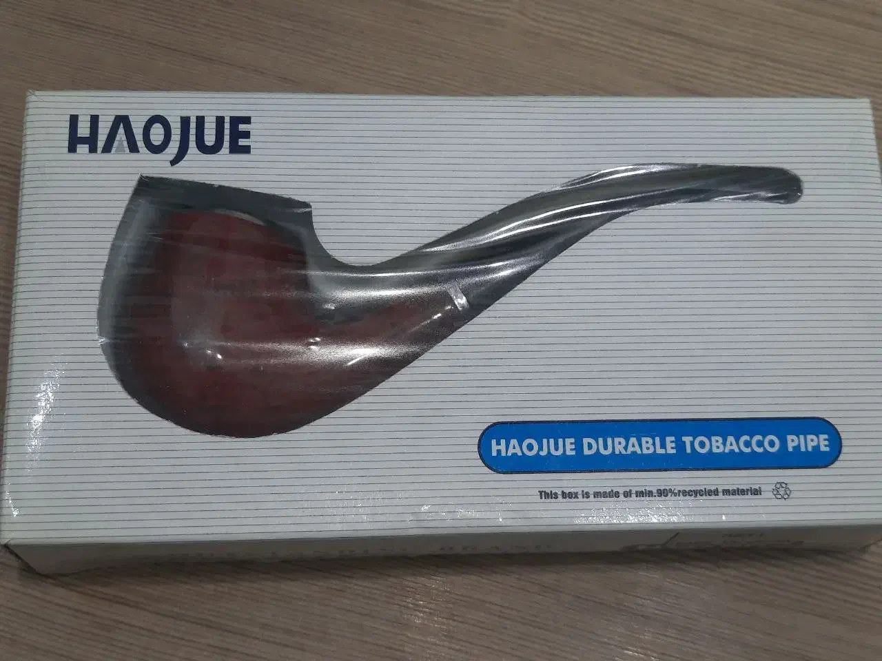 پیپ سرامیکی و پیپ چوبی|کلکسیون اشیاء عتیقه|یزد, |دیوار