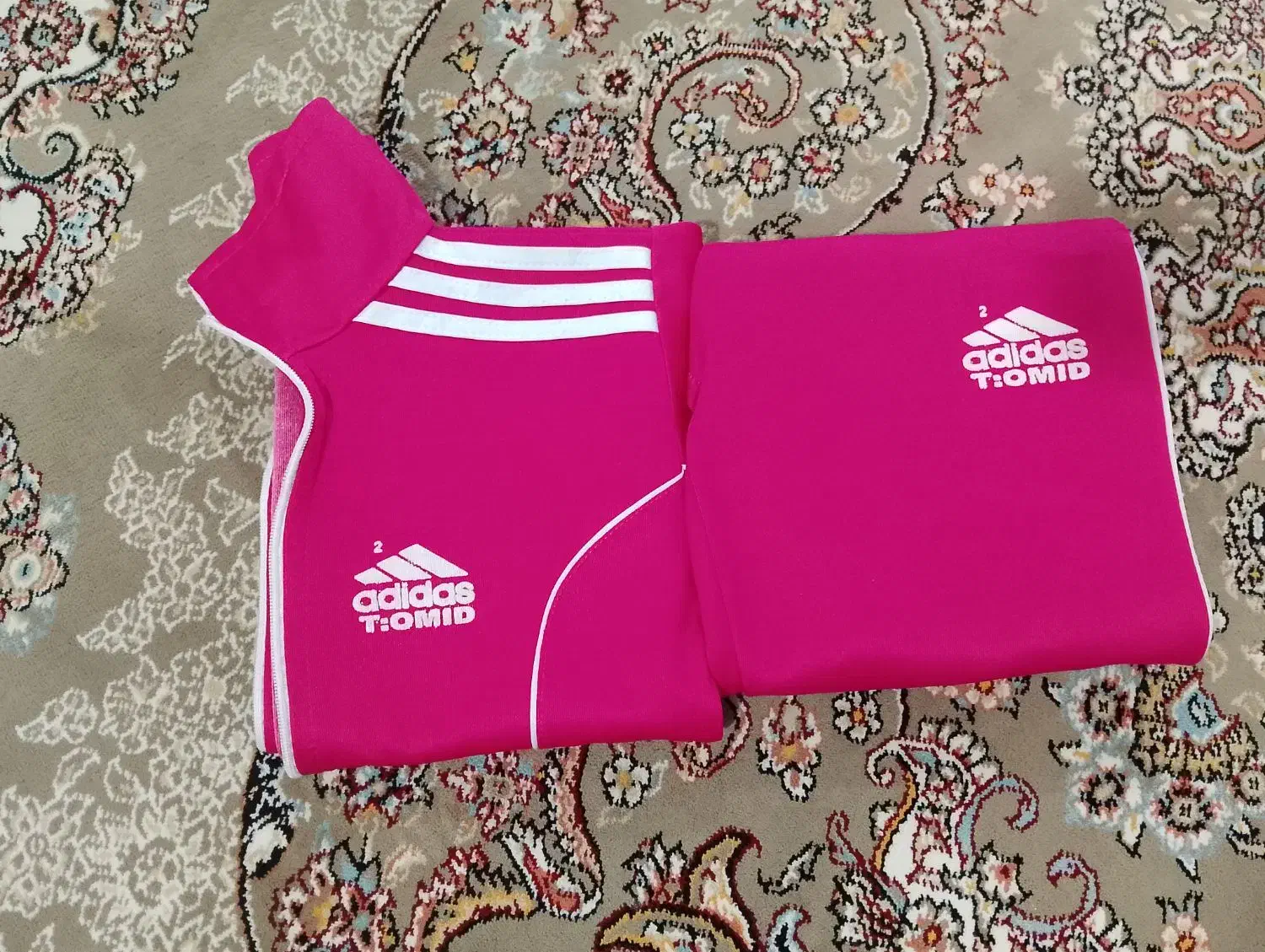 لباس ورزشی|لباس|مریوان, |دیوار