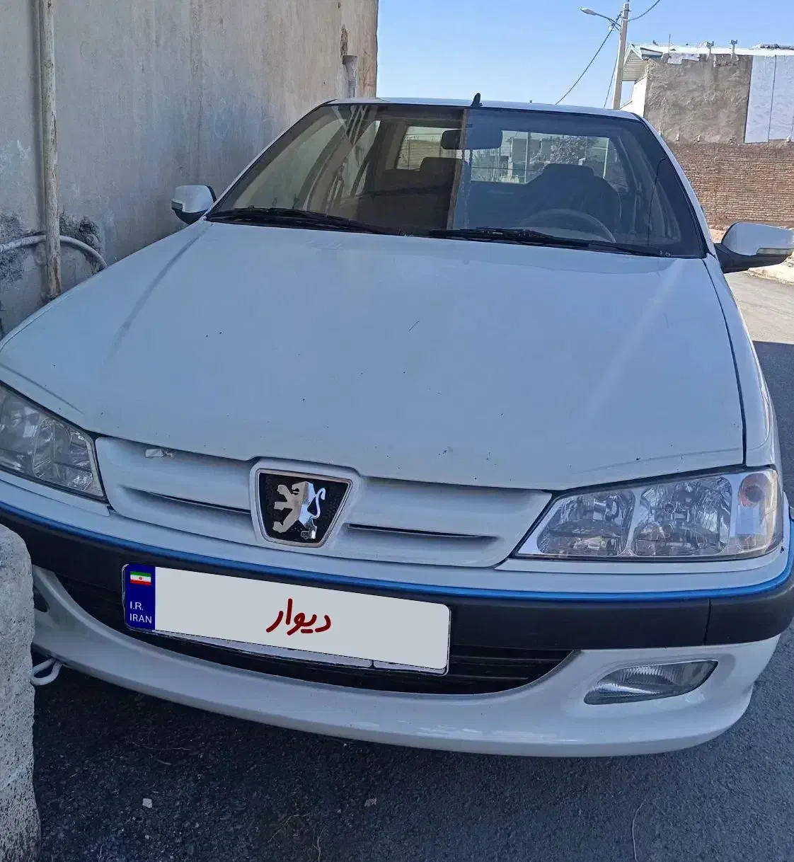 پارس سفید|خودرو سواری و وانت|خرم‌آباد, |دیوار