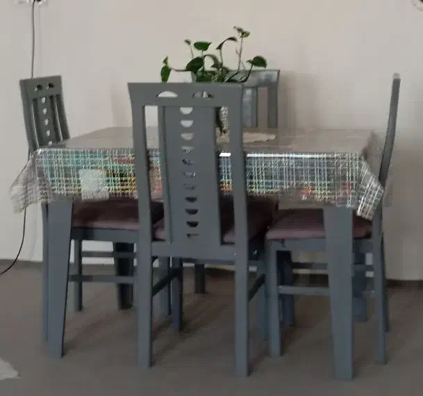 میز نهار خوری ۴نفره|میز و صندلی غذاخوری|قوچان, |دیوار