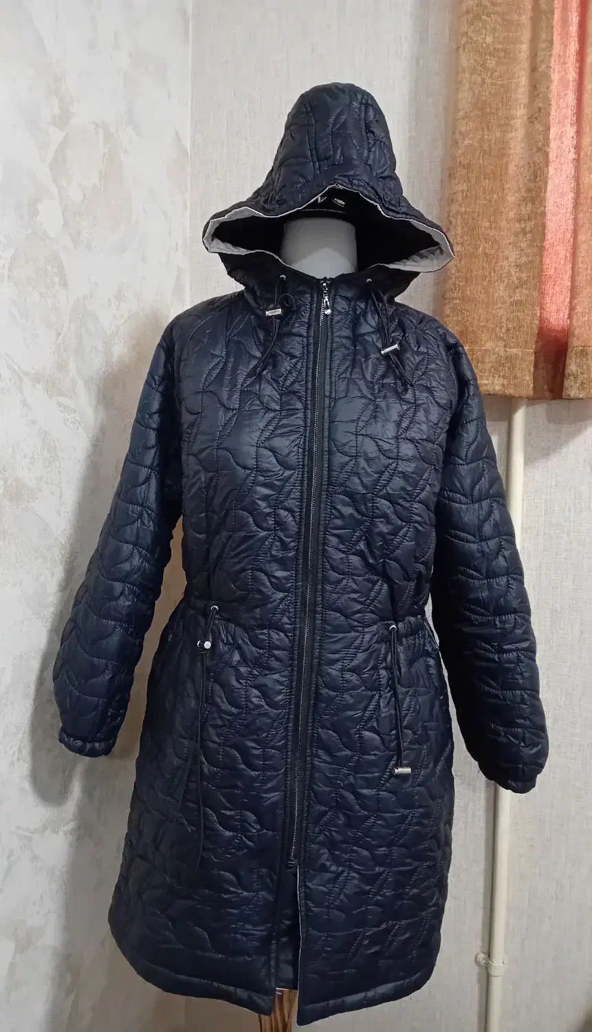 پالتو|لباس|یزد, |دیوار