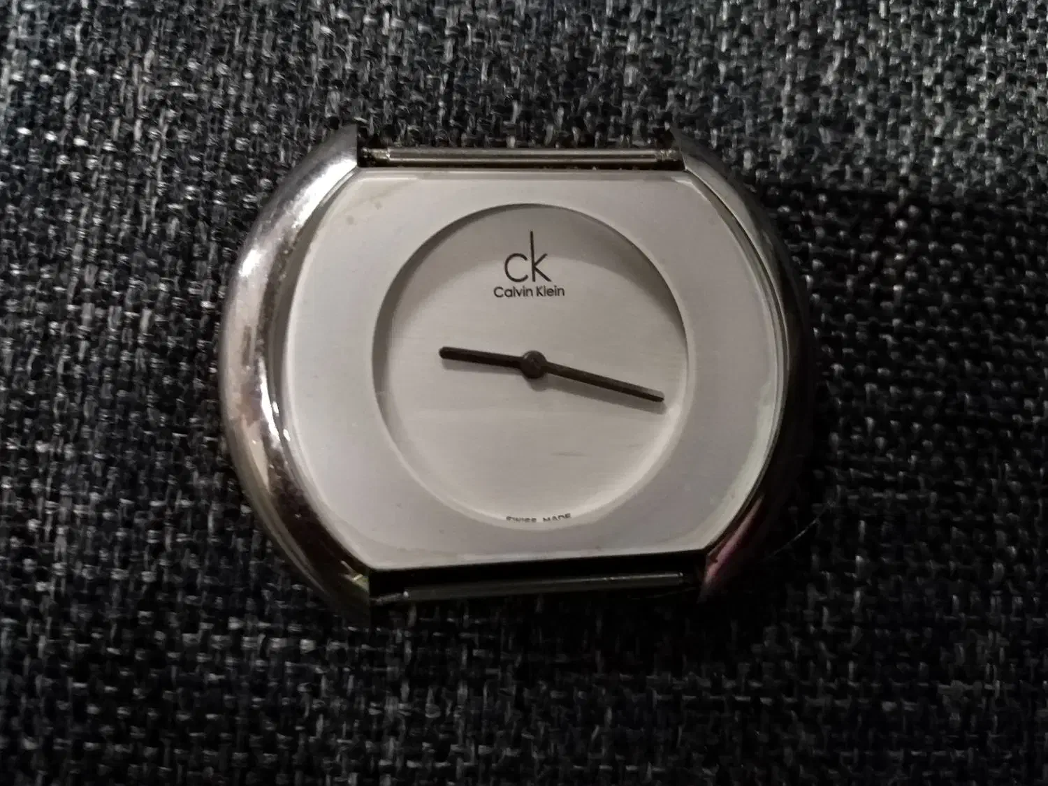 ساعت سیکو|ساعت|رشت, استادسرا|دیوار