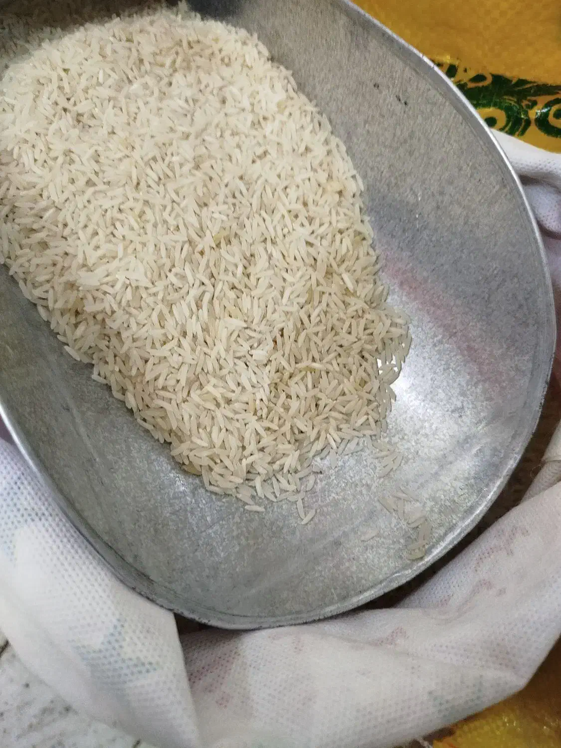 برنج پاکستانی سوپر باسمتی نفیس|خوردنی و آشامیدنی|قم, زند آباد|دیوار