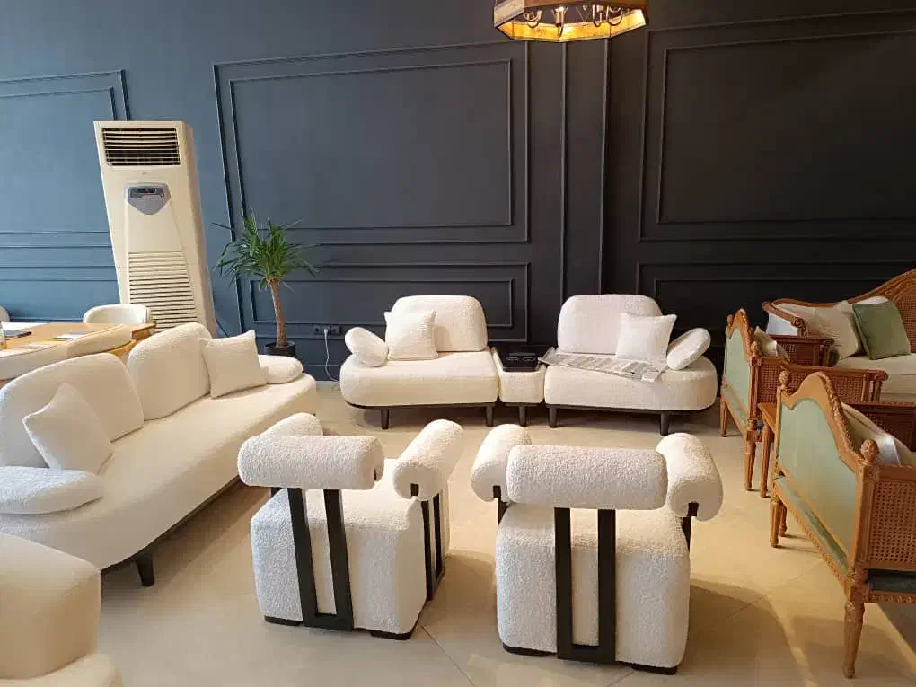 یک دست مبلمان تدی کف نمایشگاهی آماده تحویل اقساطی|مبلمان خانگی و میز عسلی|چهاردانگه (تهران), |دیوار