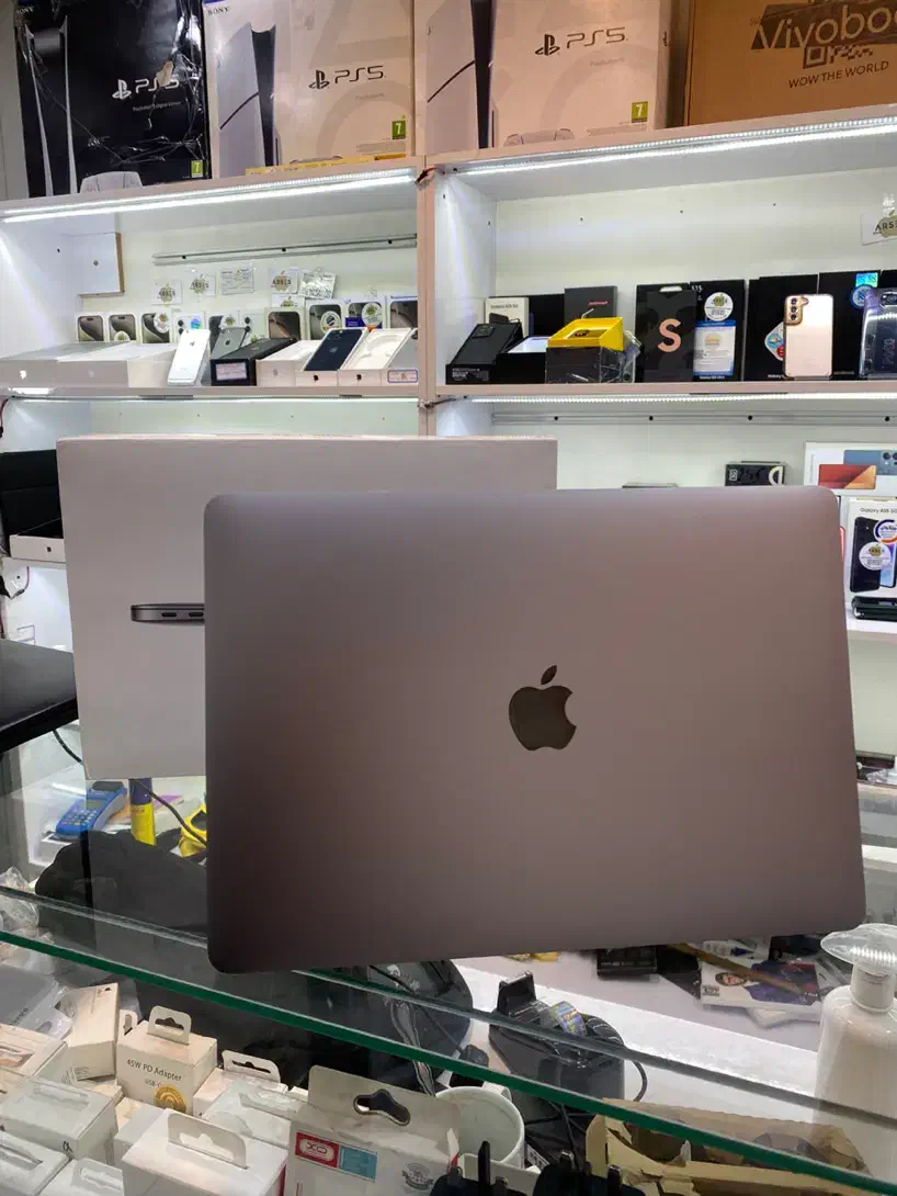macbook air 2021 m1 268g|رایانه همراه|کرج, گوهردشت|دیوار