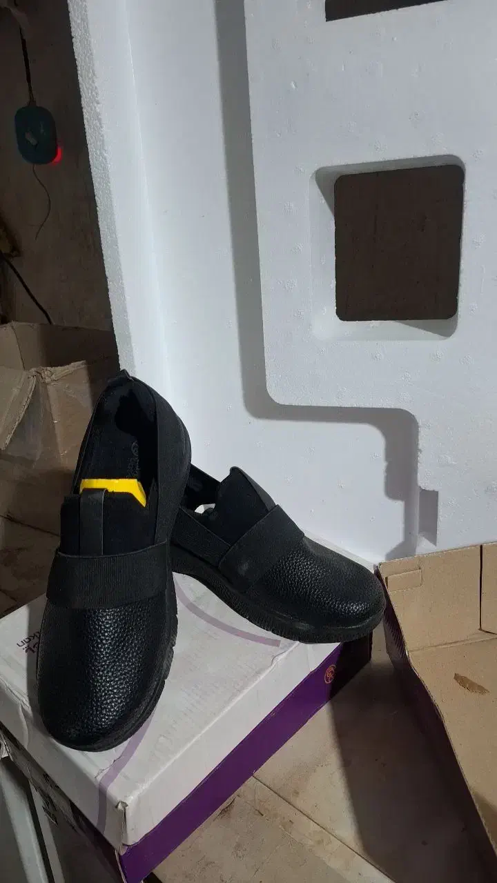 کفش زیر قیمت بازار|کیف، کفش، کمربند|نورآباد, |دیوار