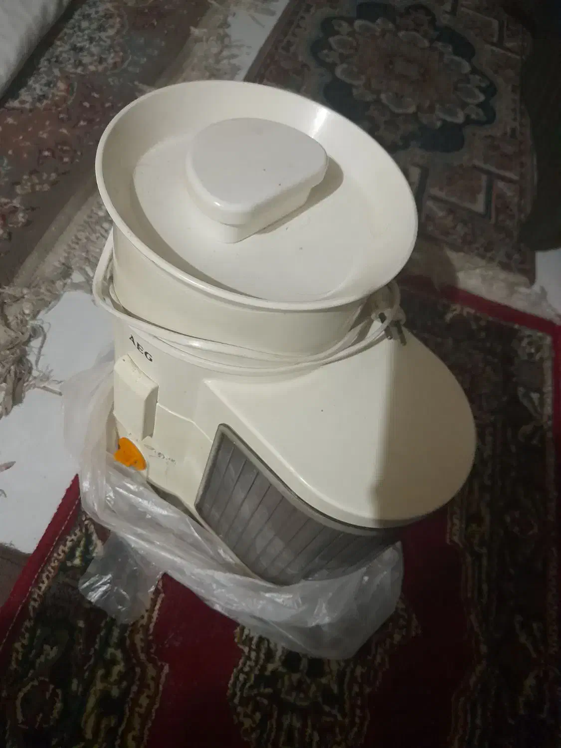 آبمیوه گیری قدیمی آلمانی|آبمیوه‌گیر و آب‌مرکبات‌گیر|اندیشه, شهرک المهدی|دیوار