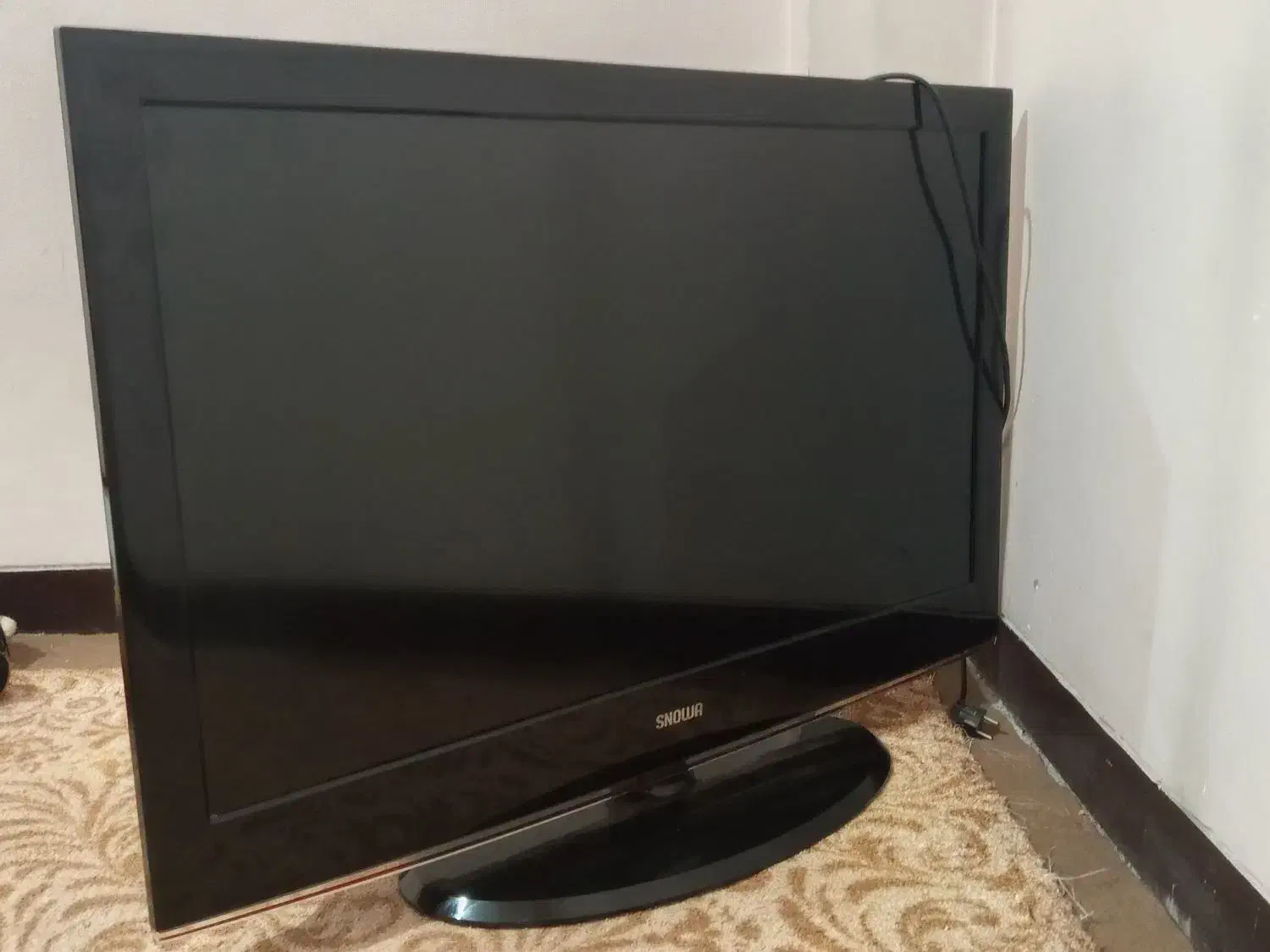 تلویزیون ۴۲ال سی دی|تلویزیون و پروژکتور|همدان, |دیوار