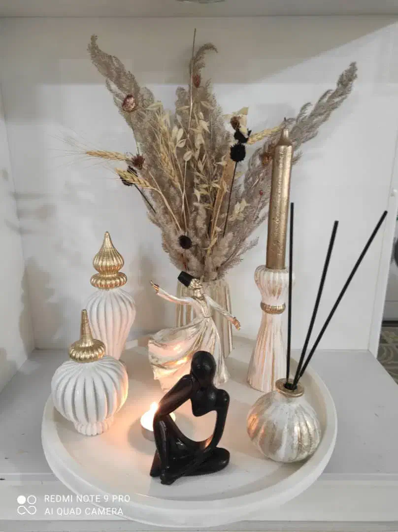 سینی دکوراتیو و استند اسم باقیمت مناسب|صنایع دستی و سایر لوازم تزئینی|بروجرد, |دیوار