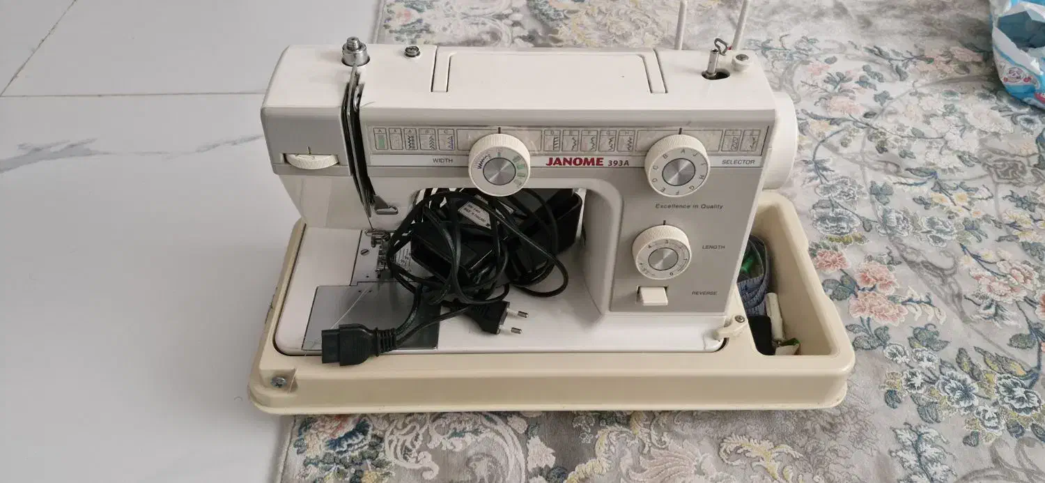 چرخ خیاطی ژانومه|چرخ خیاطی و ریسندگی|لنگرود, |دیوار