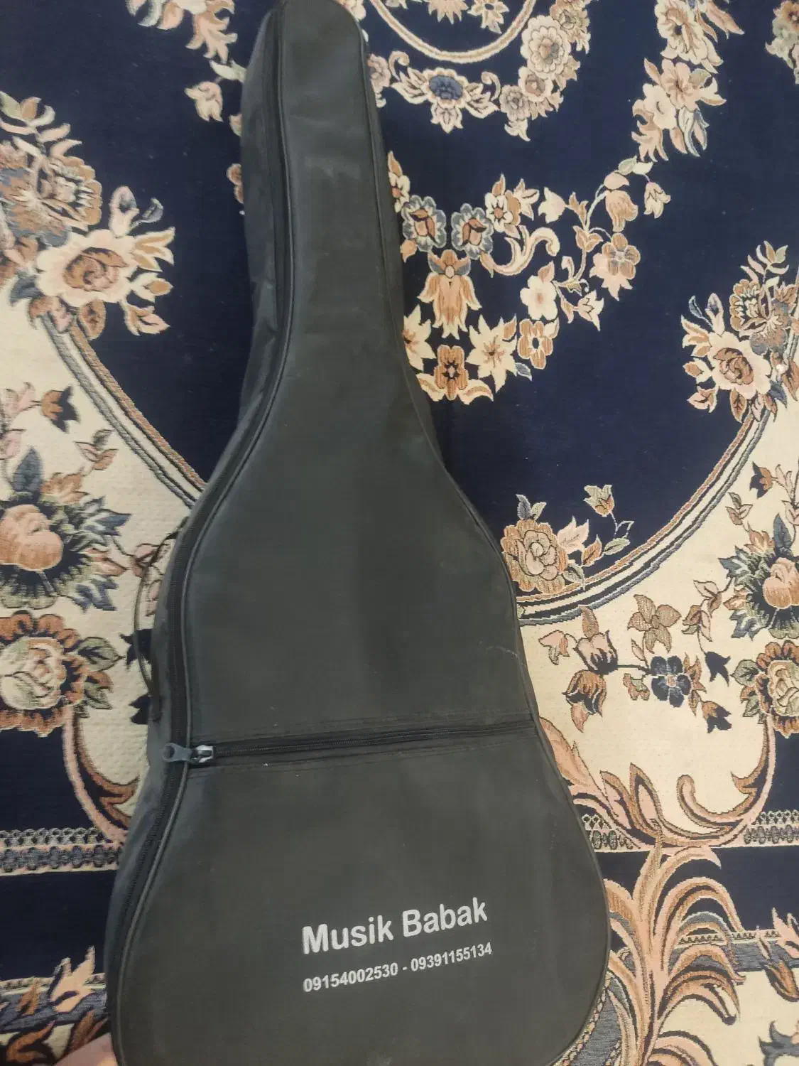 گیتار|گیتار، بیس، امپلیفایر|مشهد, کوشش|دیوار