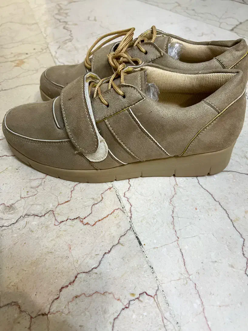 کفش زنانه و بچگانه|کیف، کفش، کمربند|تهران, سازمان برنامه جنوبی|دیوار