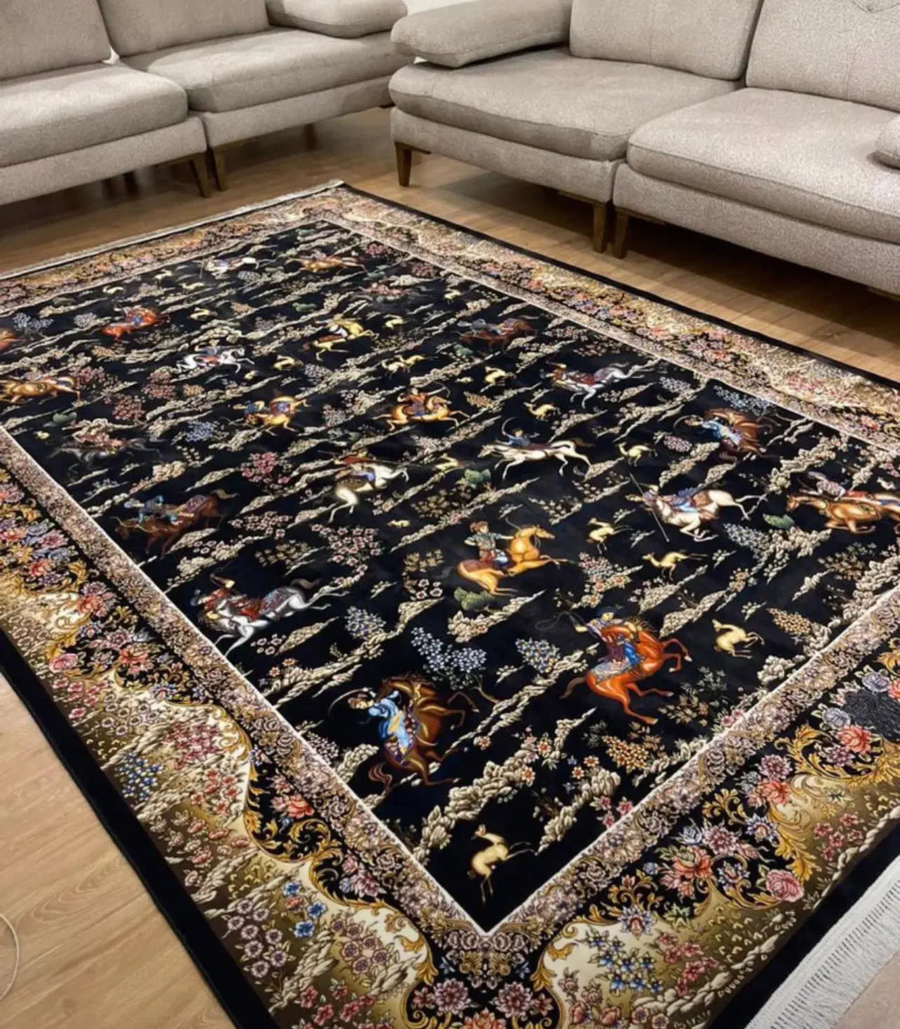 فرش ۱۲ متری برند دیبا شکارگاه ۱۲۰۰ شانه صادراتی|فرش|تهران, جوادیه|دیوار