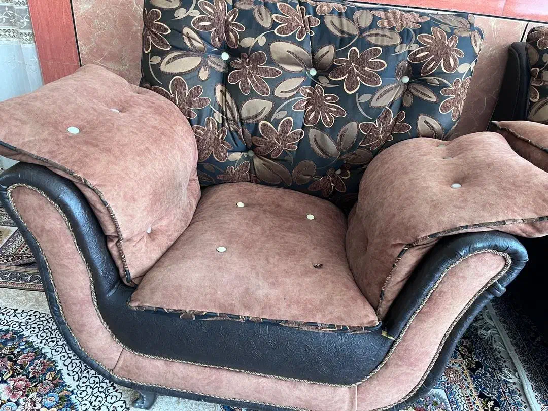 مبل ۷ نفره بامیزعلسی|مبلمان خانگی و میز عسلی|خمینی‌شهر, |دیوار