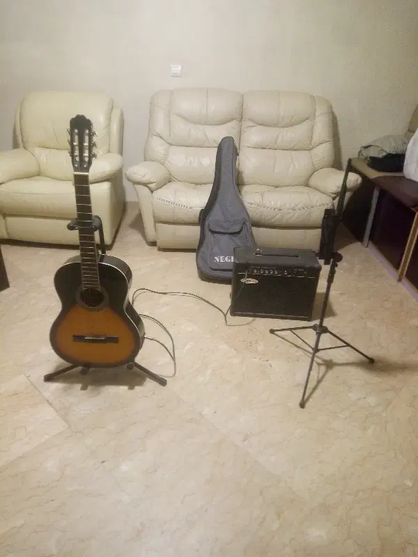cllasic guitar|گیتار، بیس، امپلیفایر|رامند, |دیوار