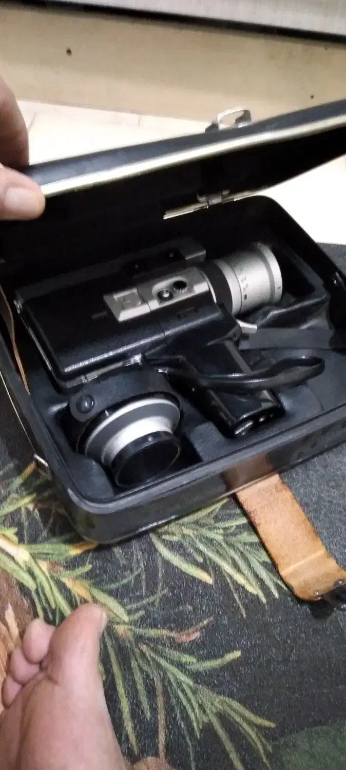 دوربین فیلمبرداری عتیقه|دوربین عکاسی و فیلم‌برداری|تهران, جمهوری|دیوار