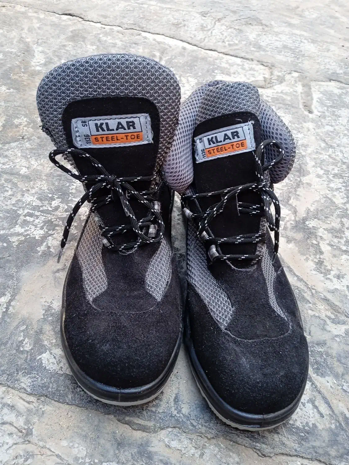 کفش ایمنی نو|کیف، کفش، کمربند|رباط‌کریم, رباط‌کریم|دیوار