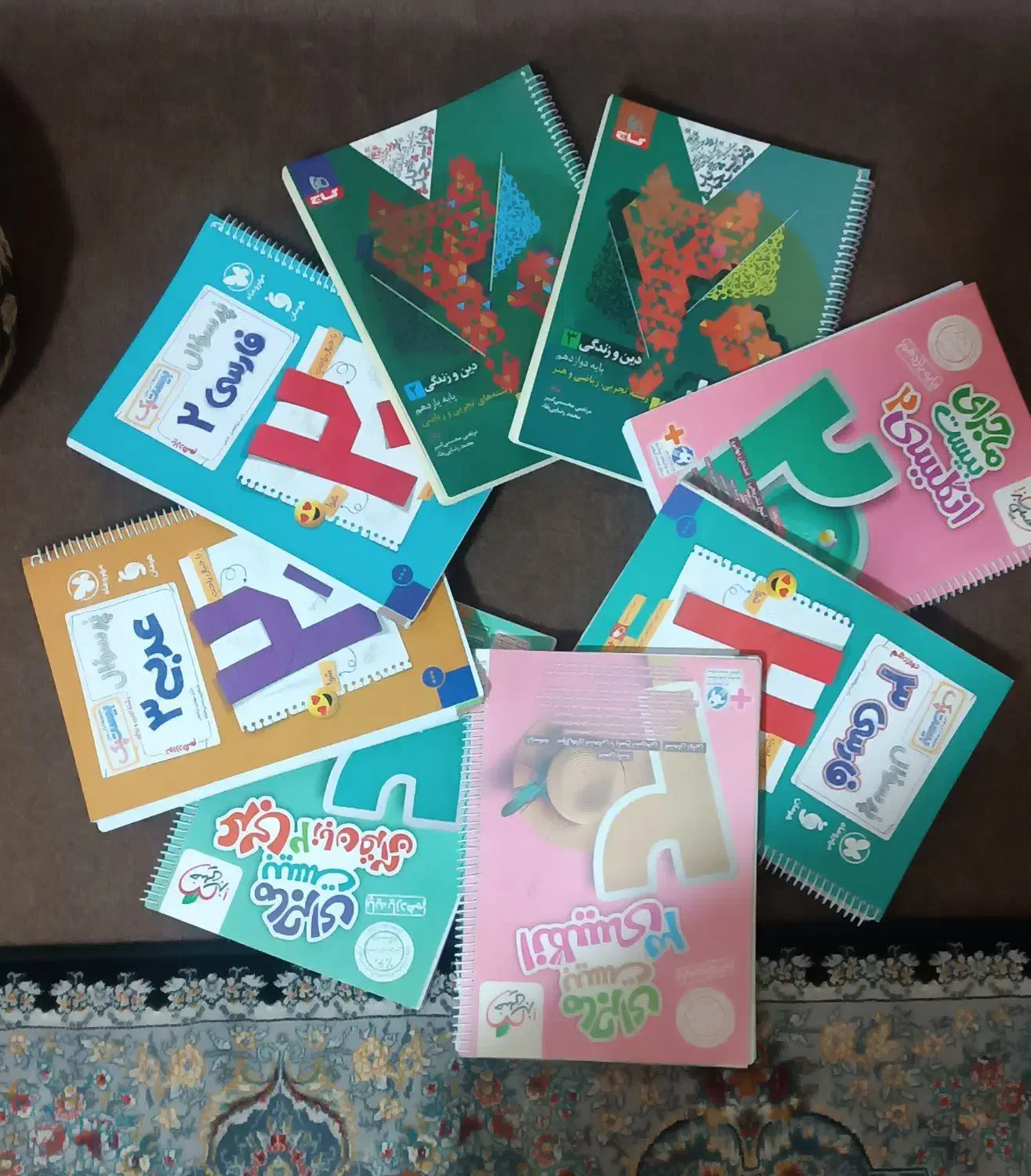 کتاب های عمومی کنکور (مهروماه،ماجرای ۲۰،فرمول۲۰)|کتاب و مجله آموزشی|نقده, |دیوار