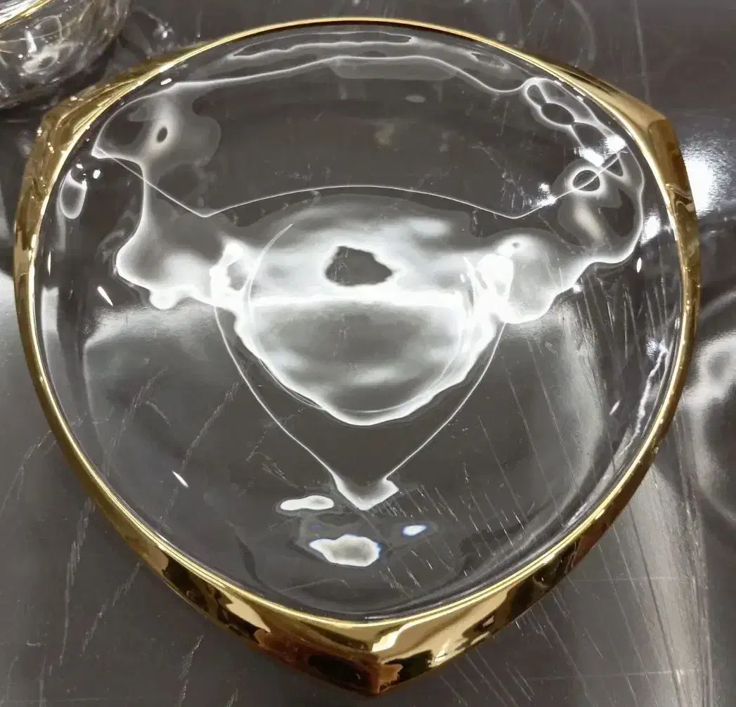 میوه خوری لب طلایی|ظروف سرو و پذیرایی|قیدار, |دیوار