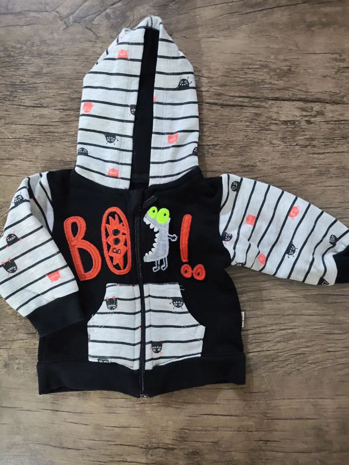 سویشرت و لباسهای مارک نوزاد|کفش و لباس بچه|شهریار, شهریار|دیوار