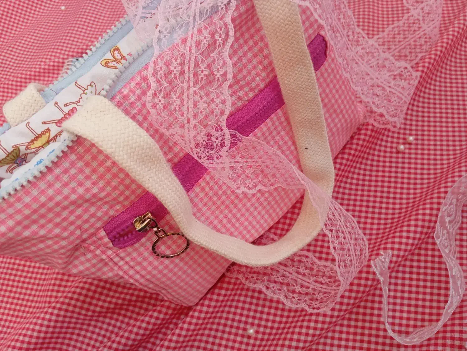 کیف دستی بچه گانه|کیف، کفش، کمربند|شهرکرد, |دیوار